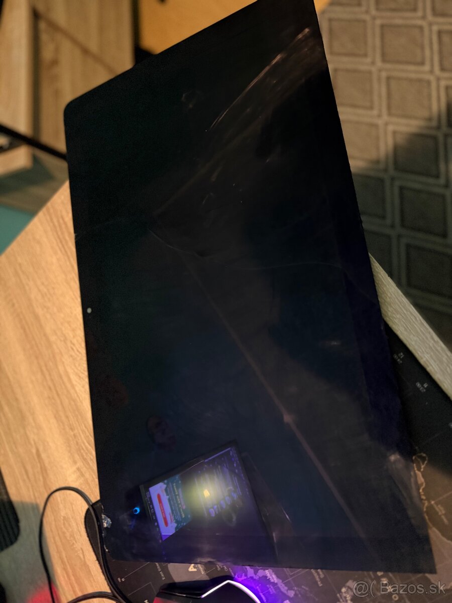 Apple iMac 21.5" A1418 mid 2017 (EMC 2833) - 3