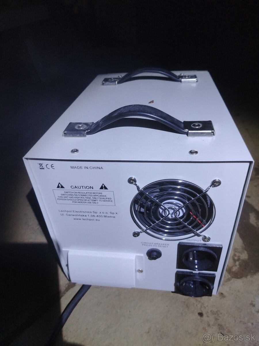 Predám stabilizátor napätia KEMOT - 3