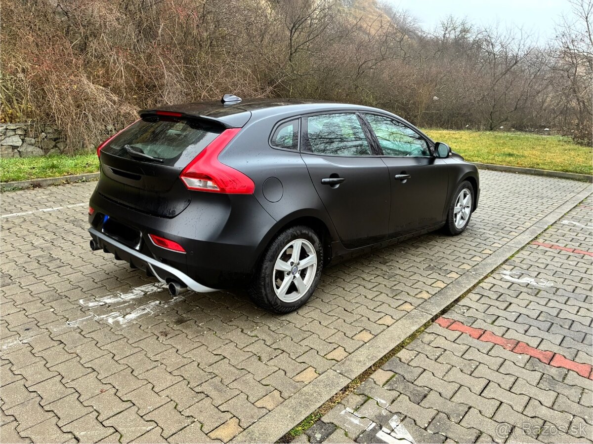 Volvo V40 - 3