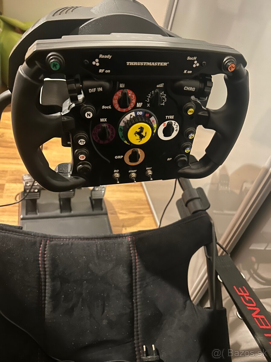 Playseat kreslo s plnou výbavou - 3