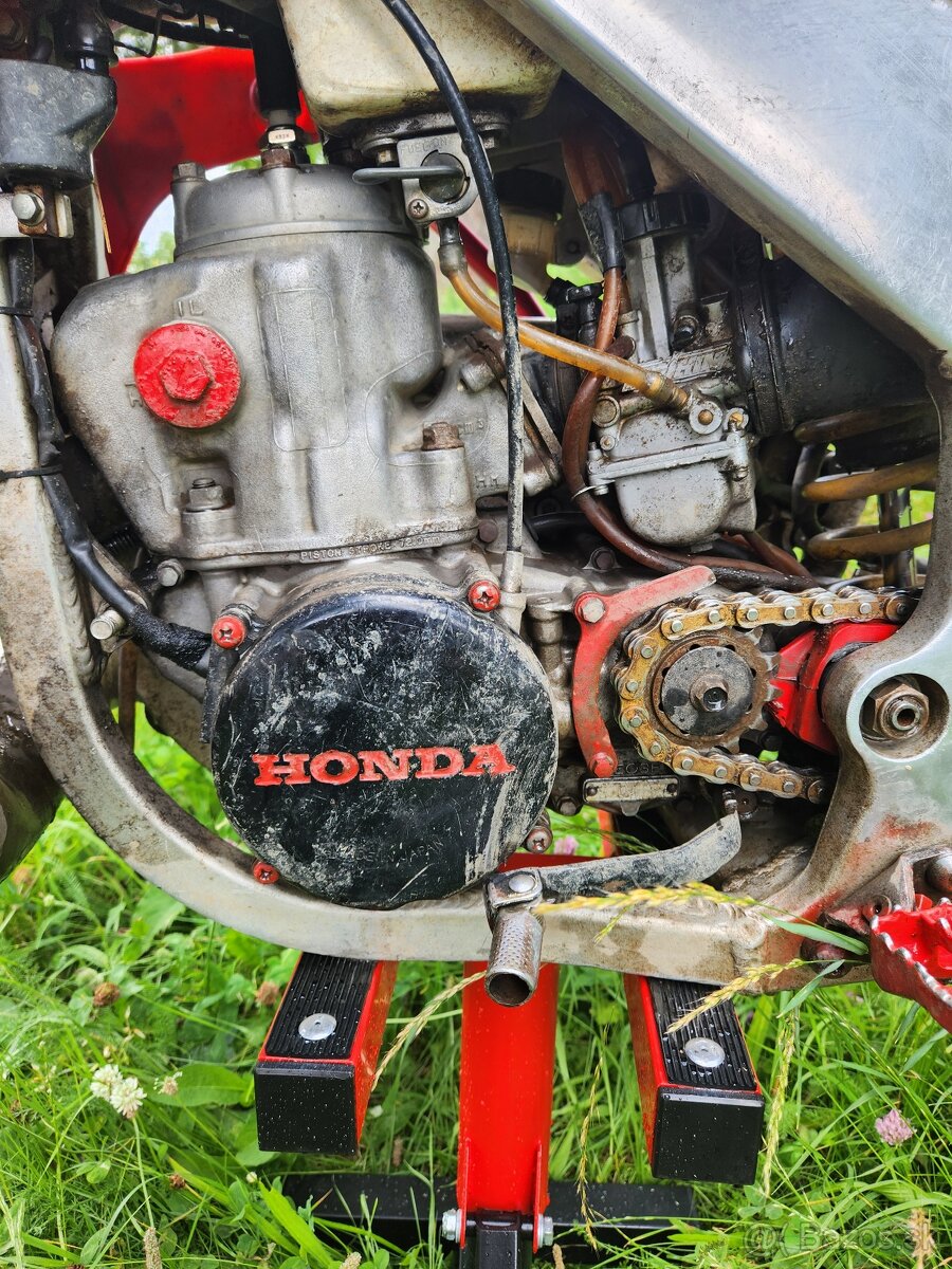 Predam Honda CR 250
