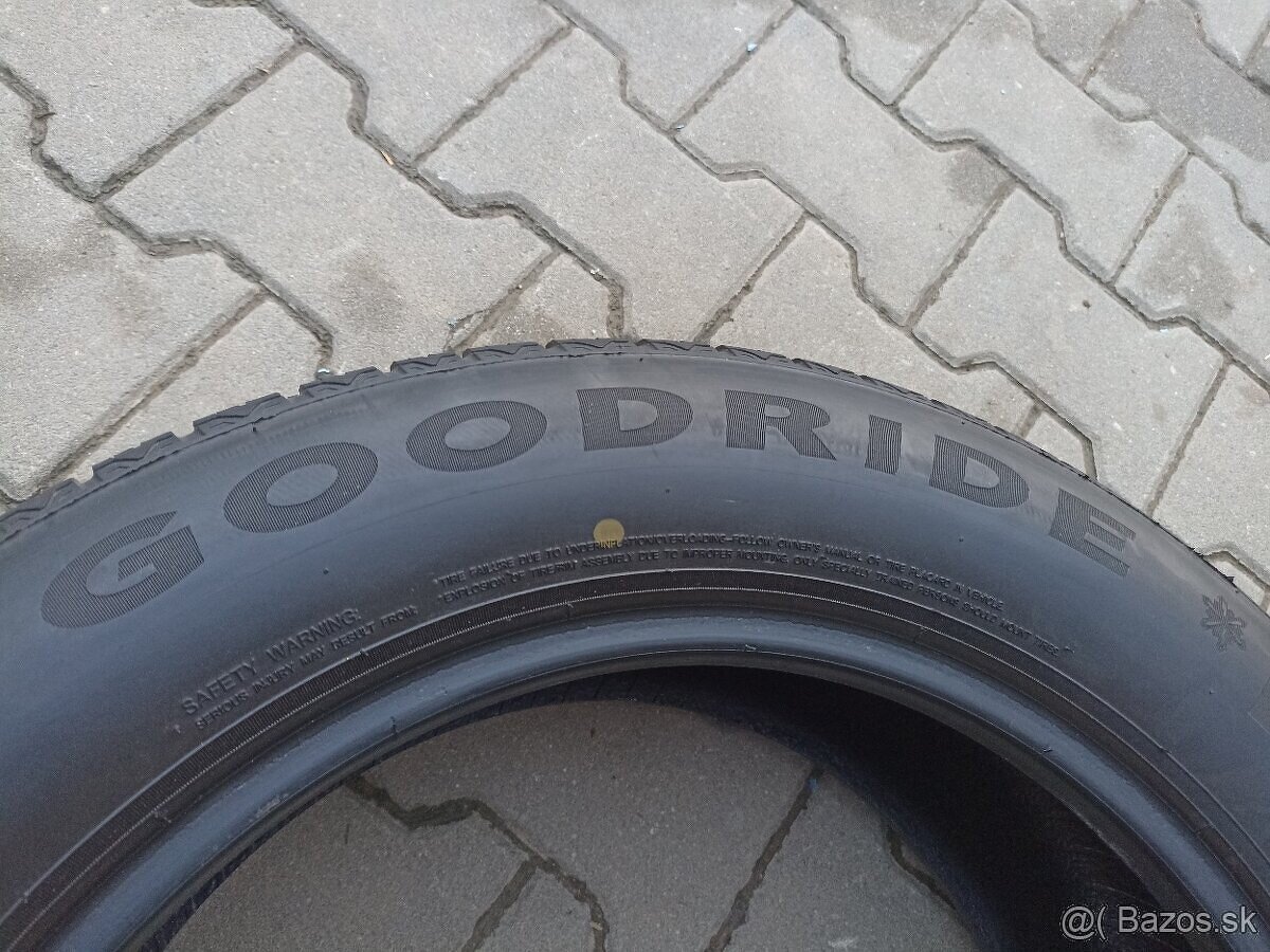 Celoročné pneu Goodride AllSeason Elite 215/60 R17 - 3