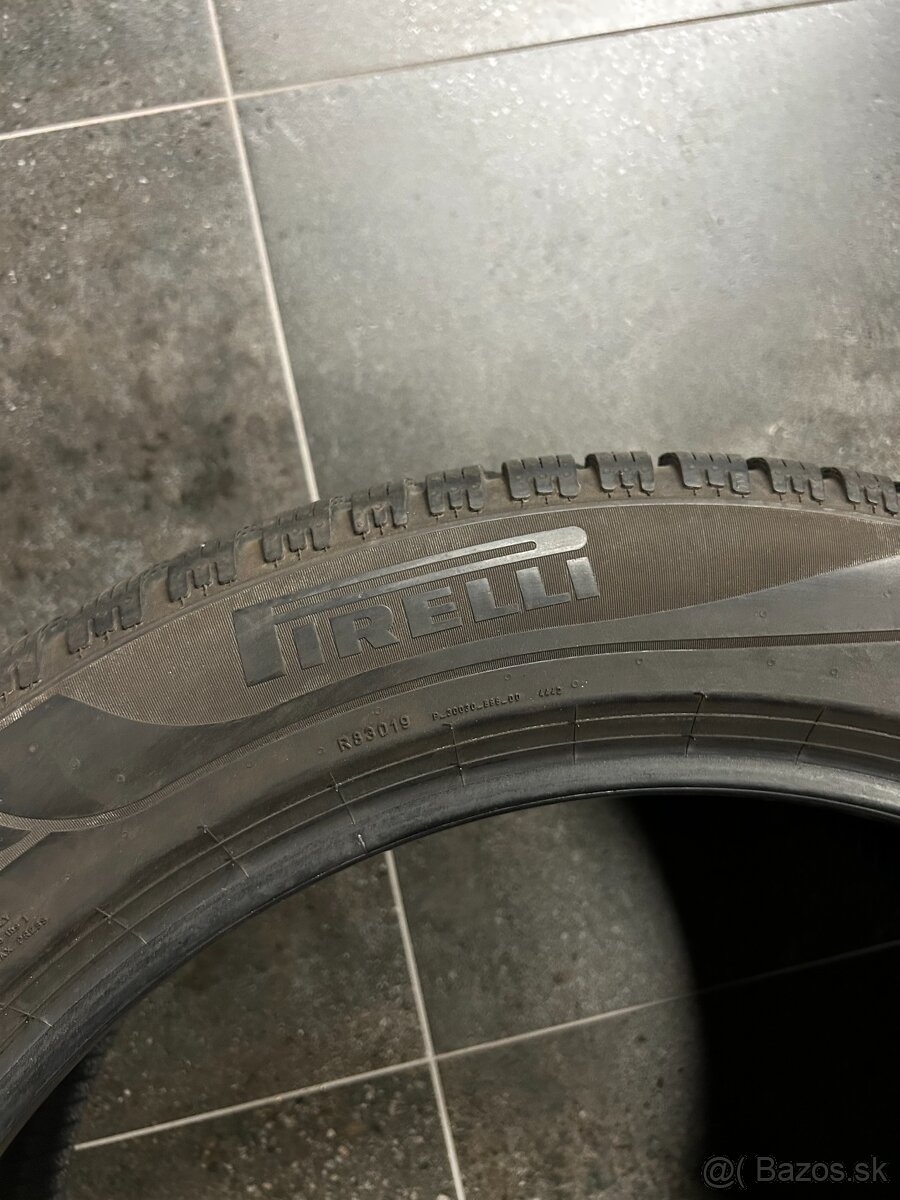 Pirelli Scorpion Winter 2 – 285/45 R21 - 3