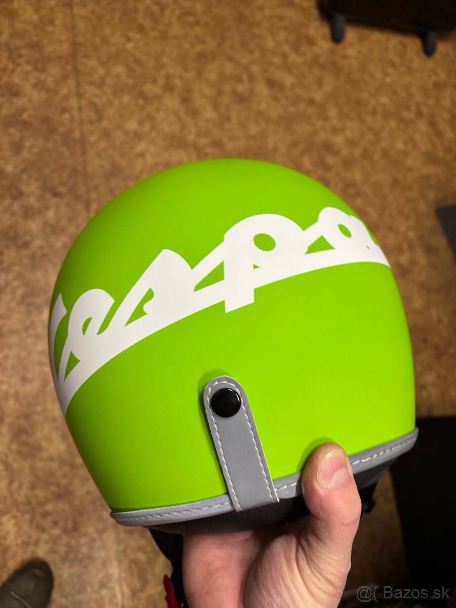 Prilba Vespa - 3