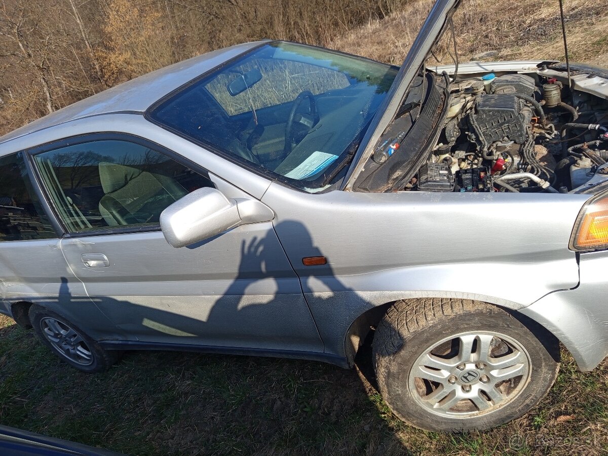 Rozpredám Honda HRV 1.6 benzin LPG - 3