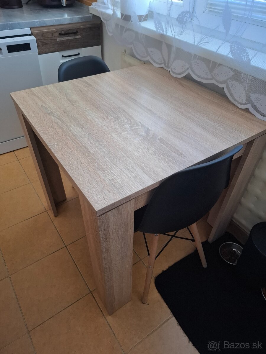Predám kuchynský stôl a dve stoličky - 3