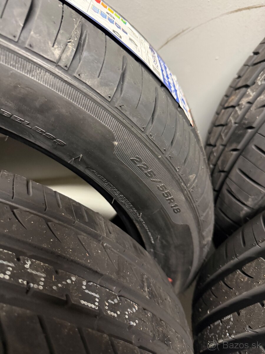 Zeetex 225/55 R18 - 3