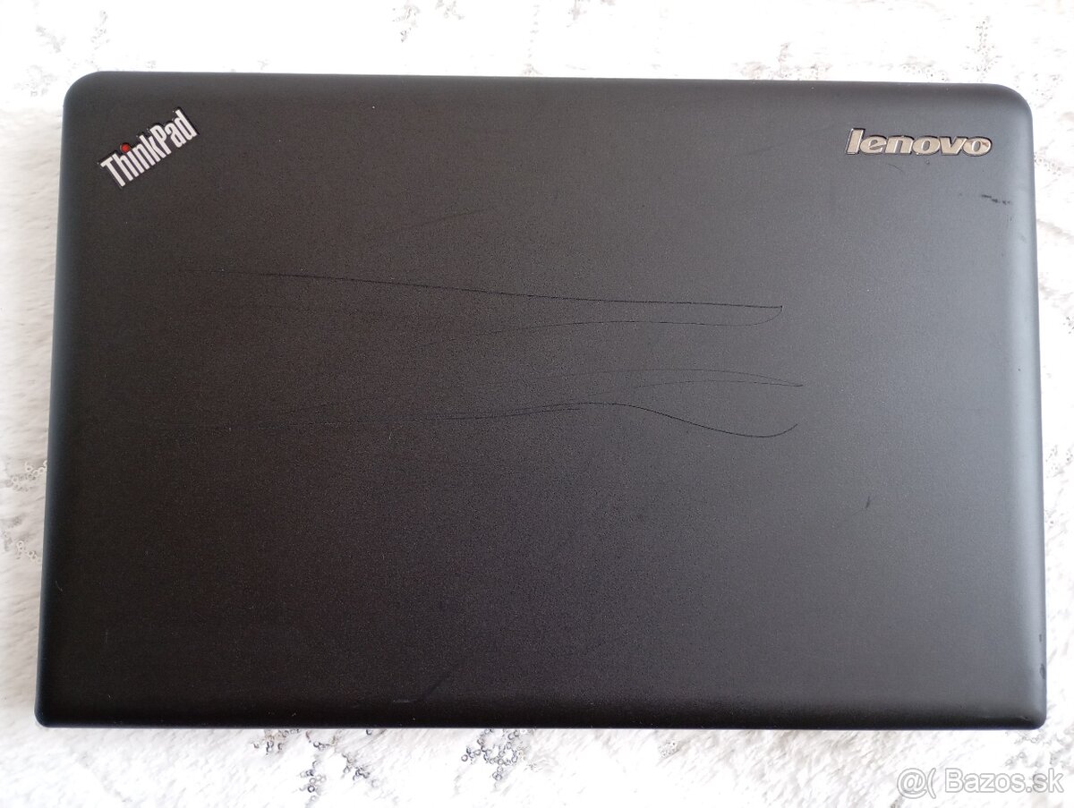 Lenovo Thinkpad Edge e540 , Intel i3 , 4gb ram , Windows 7 - 3