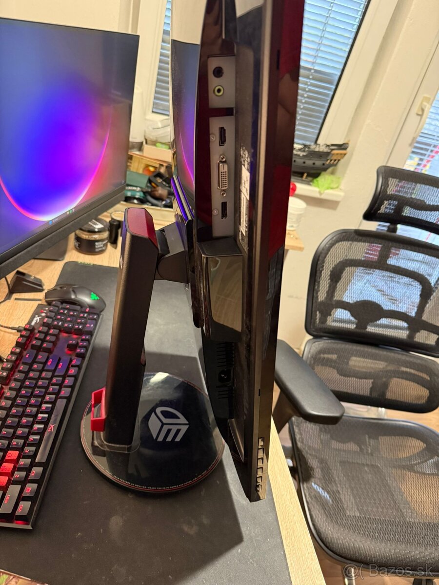 Herny monitor 24" Asus VG248QE - 144hz 1ms - 3