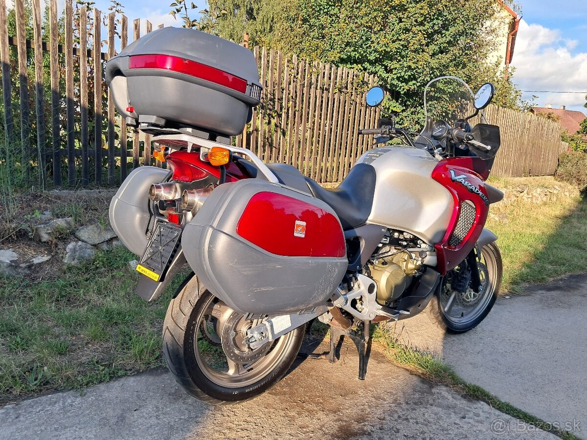 Honda XL 1000 V Varadero - 3