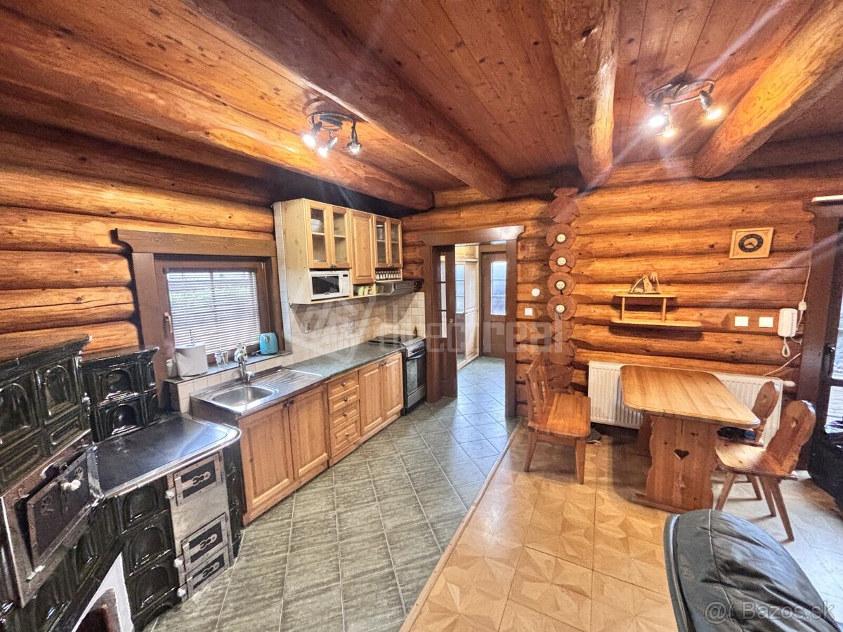 Výnimočný ihneď obývateľný RD v centre Rajca - 3