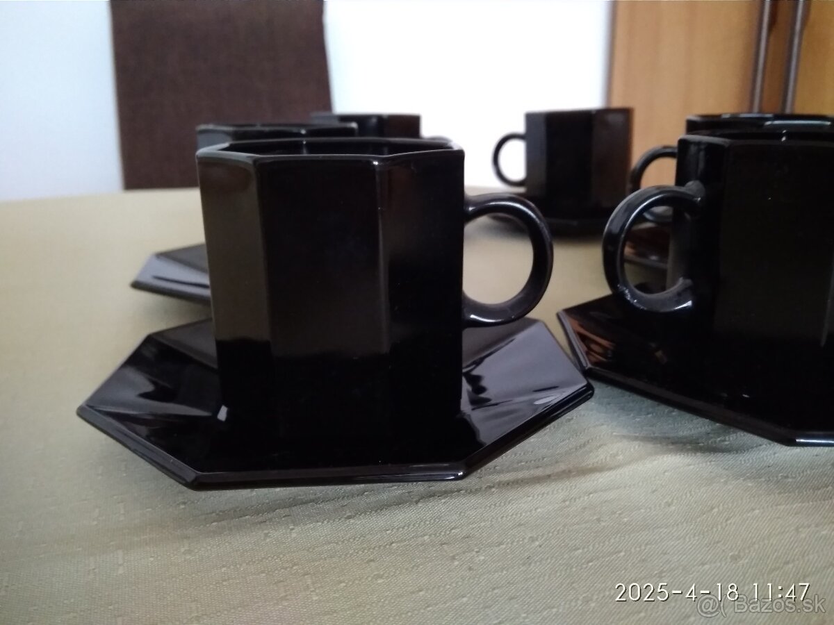 Sadu francouzské opálové sklo. - 3