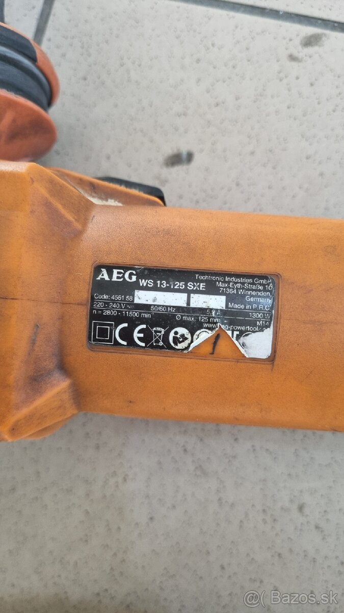 Uhlová brúska AEG WS13-125 - 3