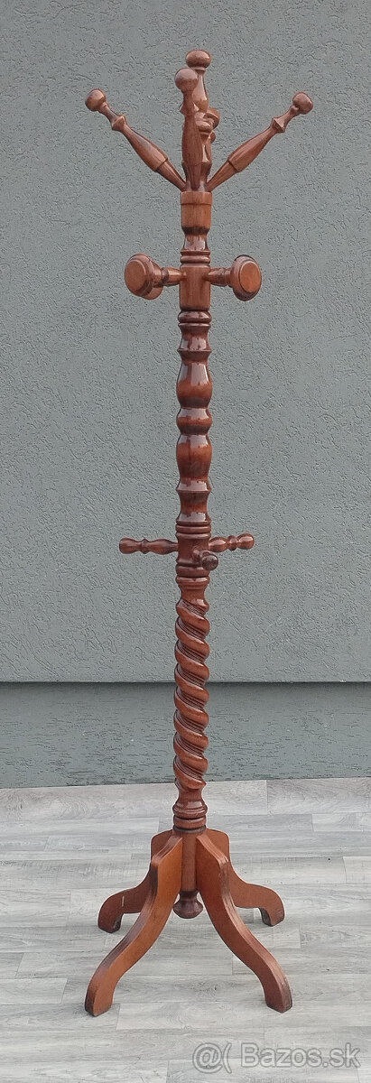 Vešiak drevený vintage. - 3