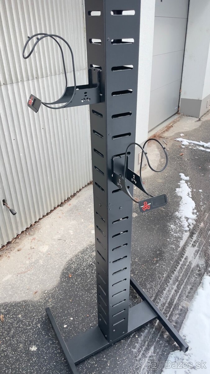 Stojan do prevadzky - 3