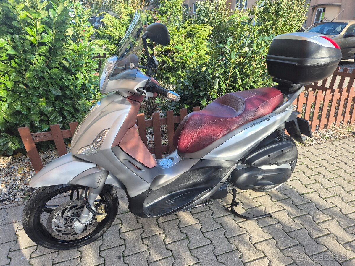 Piaggio beverly 350 sport tourer - 3
