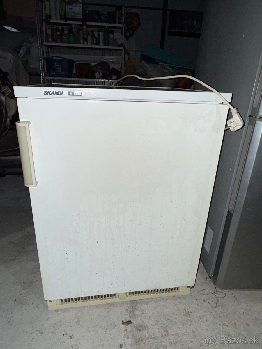 Predam zachovalu mrazničku Candy - 3