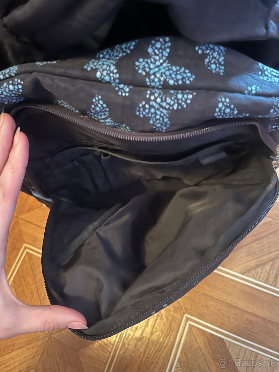 Batoh na kolieskach - 3