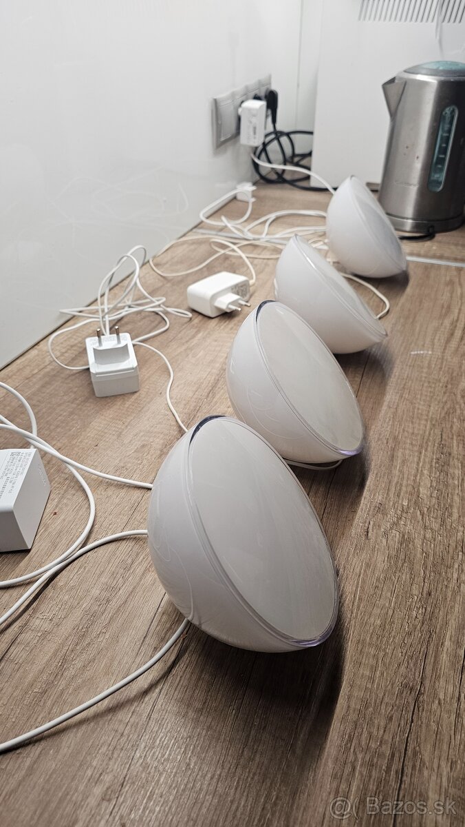 Predám Philips Hue go - 3