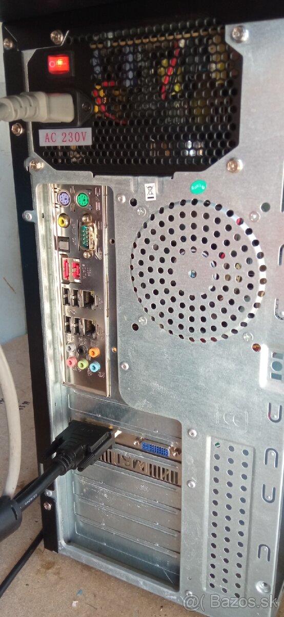 Predam pocitac na media a starsie hry - 3