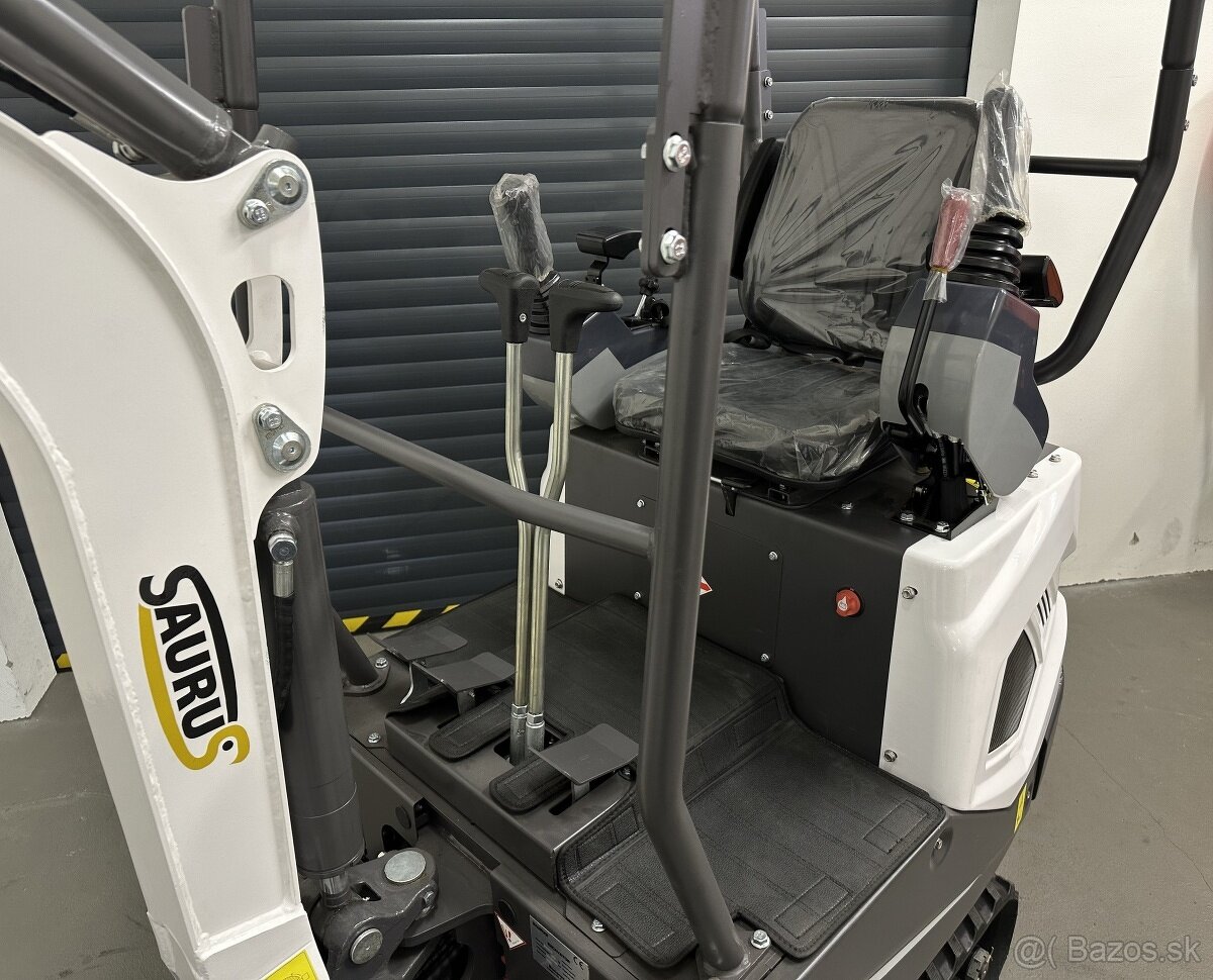 Mini báger 1,3t motor KUBOTA - 3