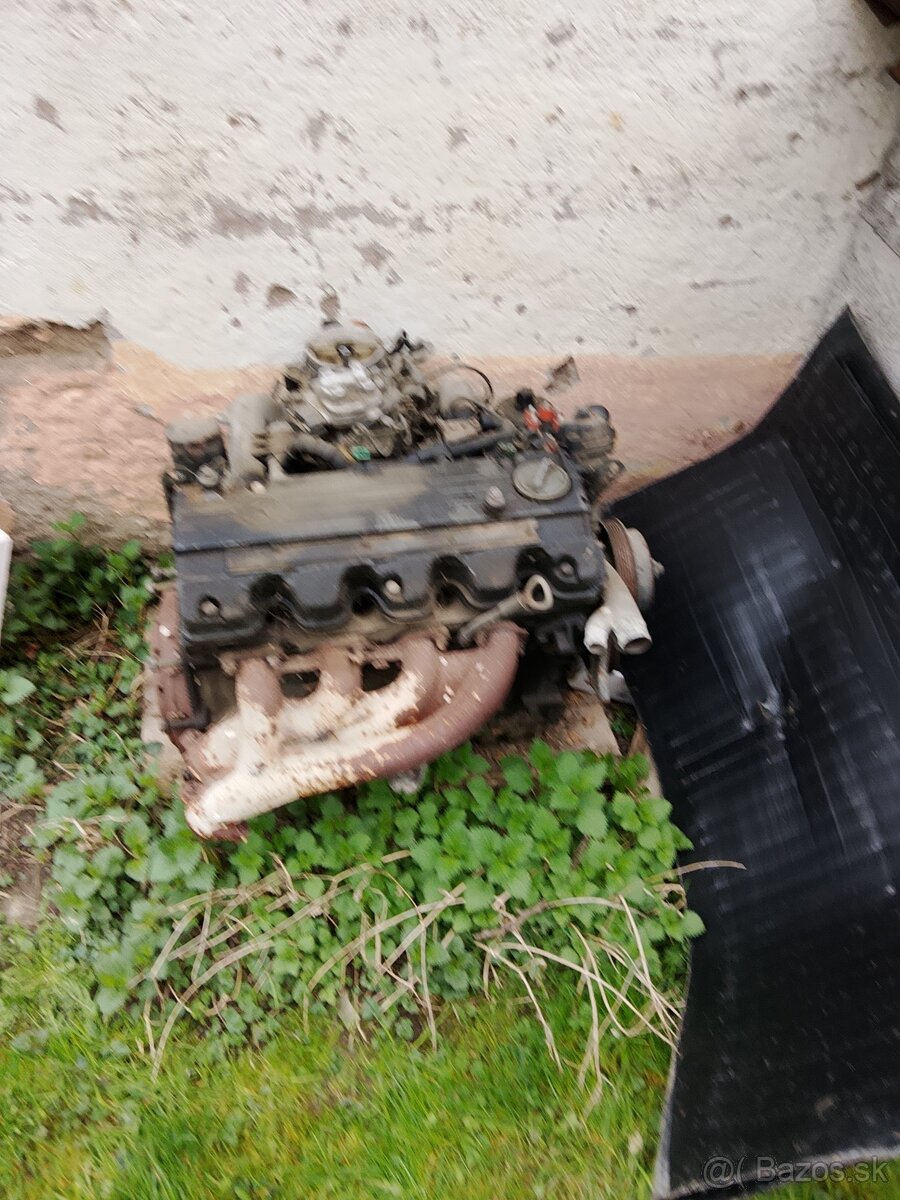 Motor Mercedes 190e W201 - 3