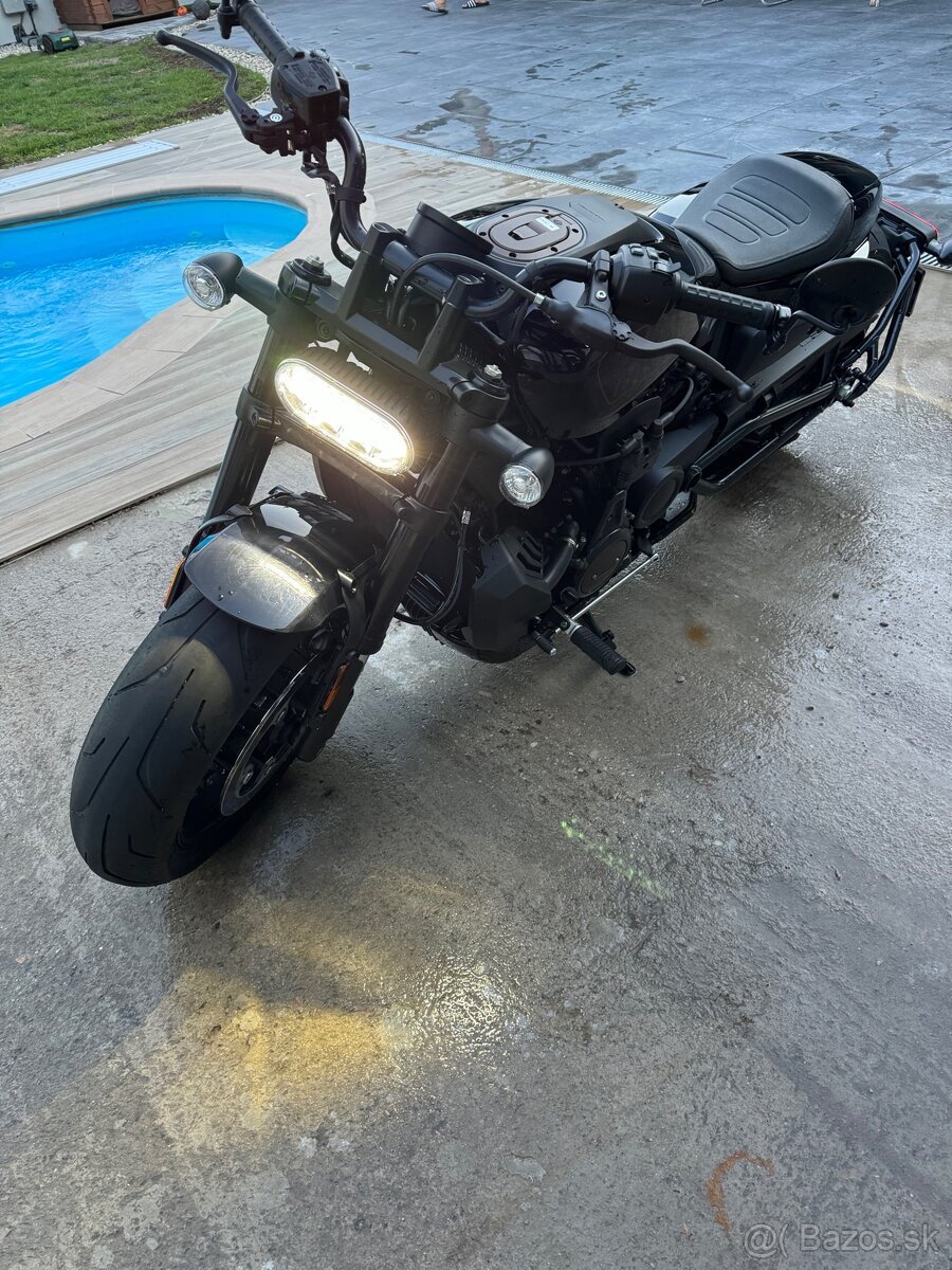 Harley-Davidson Sportster S - 3