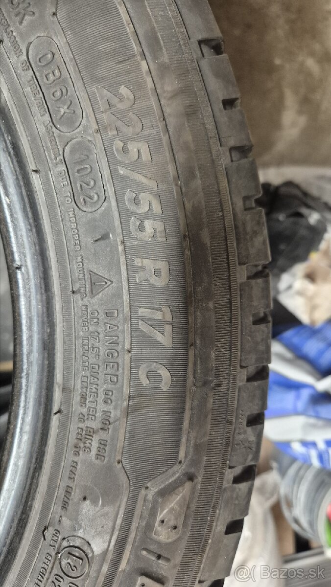 Letné pneu dodávka Michelin Agilis 3 225/55 R17 109/107H - 3
