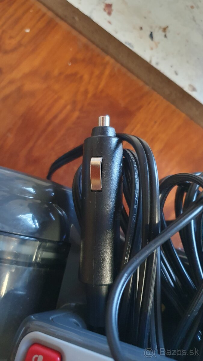 vysávač do auta black and decker - 3