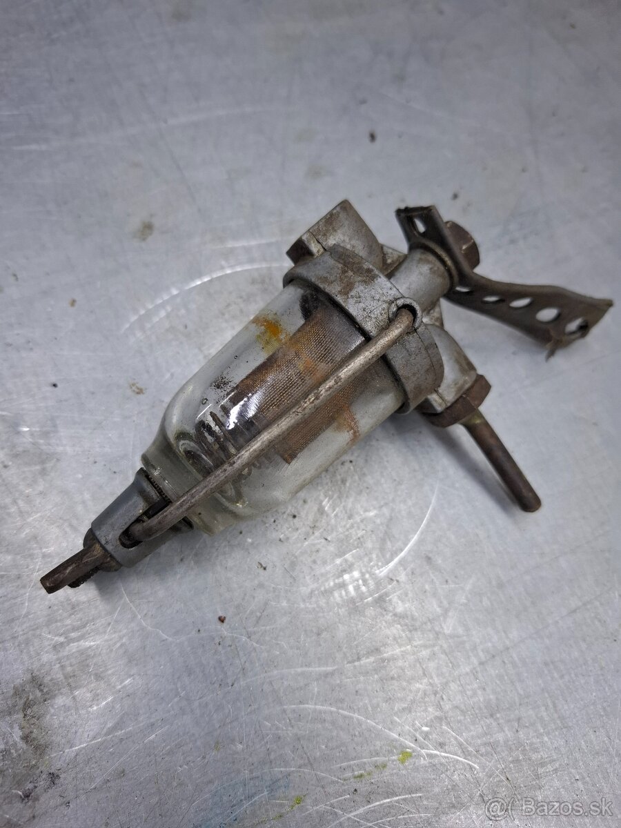 Predam veci z pivnice 2 - 3