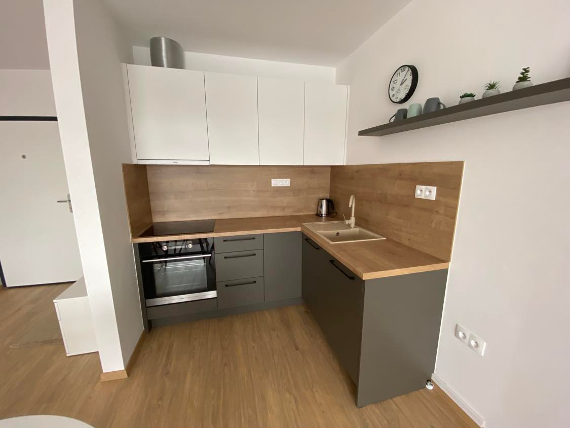 Prenájom 2izbového bytu - 3