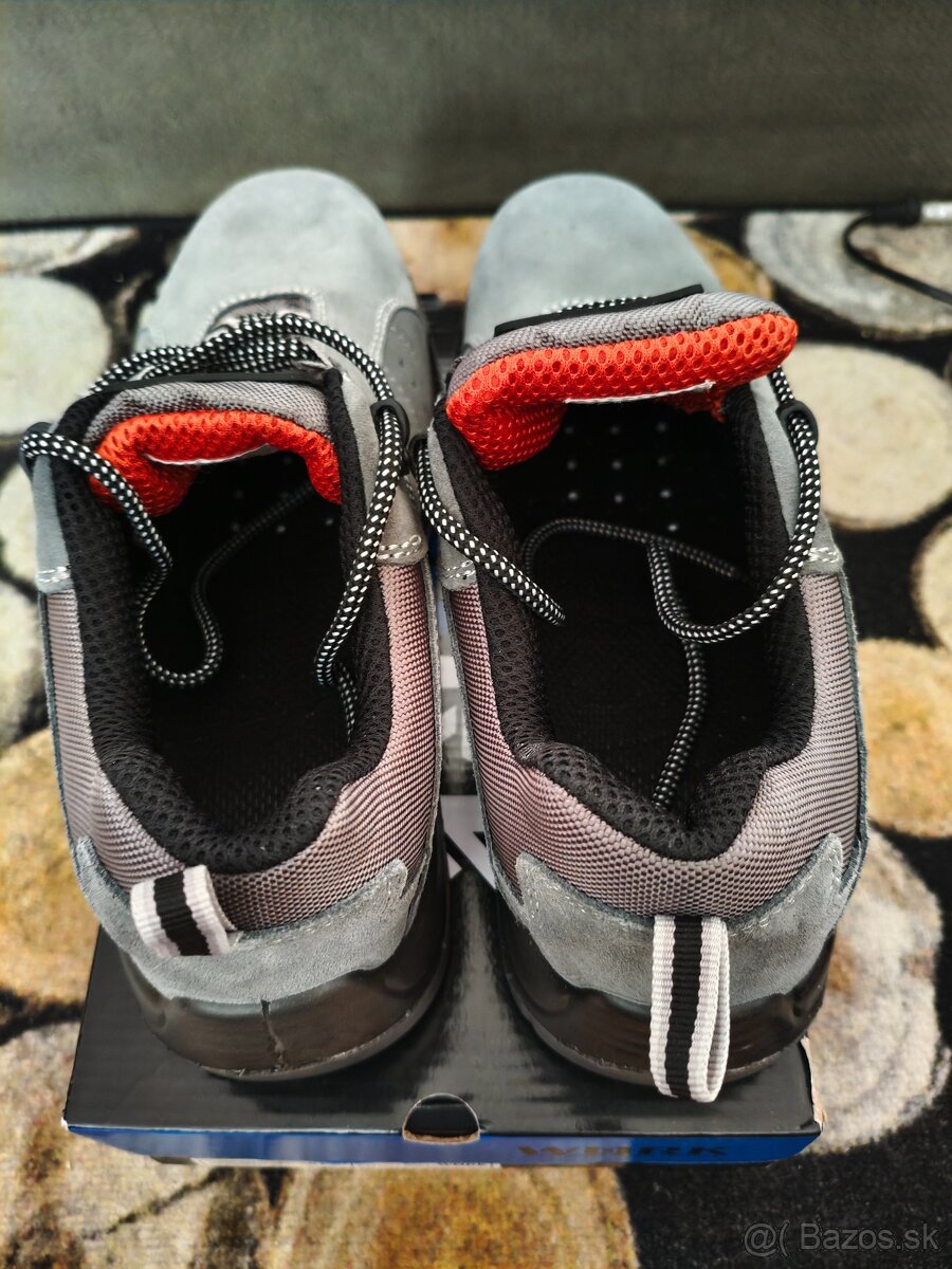 PRACOVNÁ OBUV OPSIAL 44 - 3