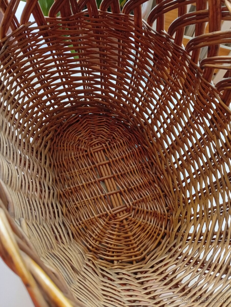 Košík a keramický pes - 3