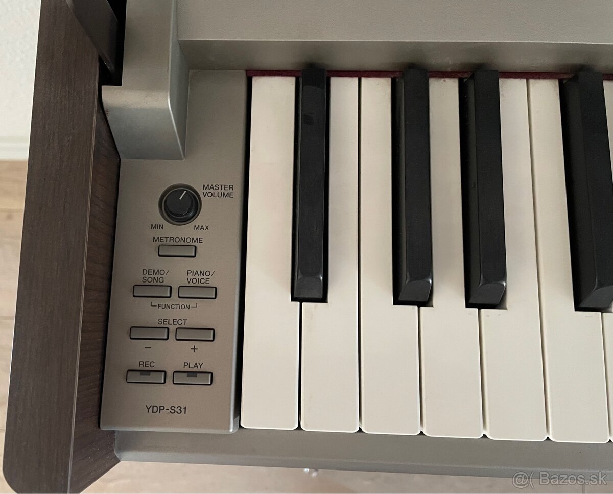 DIGITÁLNE PIANO YAMAHA ARIUS YDP-S31 - 3