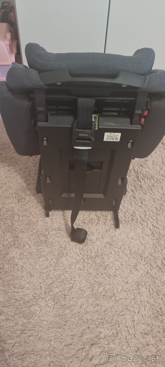 Autosedacka Petite&mars ako nova z predajne - 3