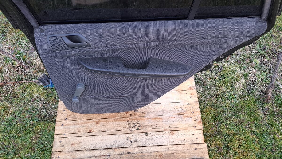 DVERE ZADNÉ - ŠKODA FABIA 1 COMBI - 3