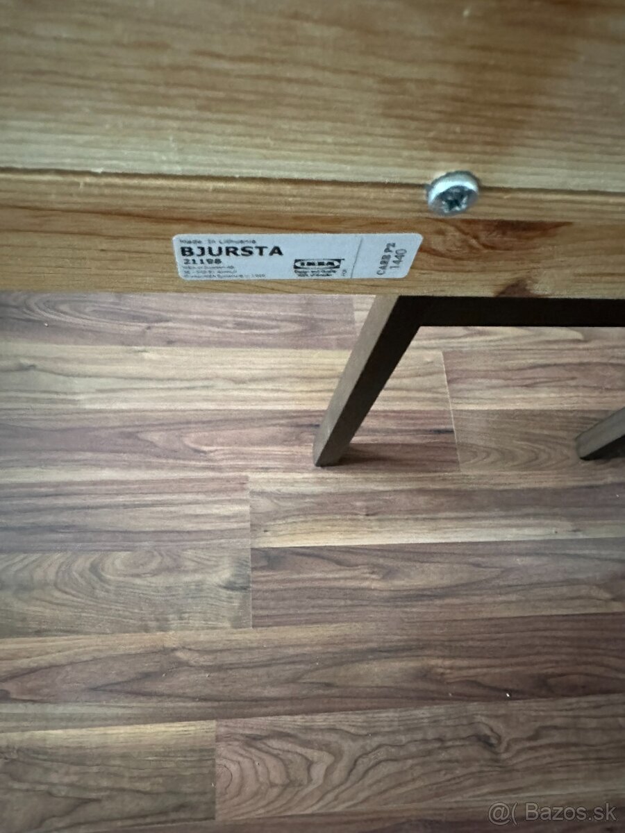 Kuchynský stôl + 4 stoličky - 3