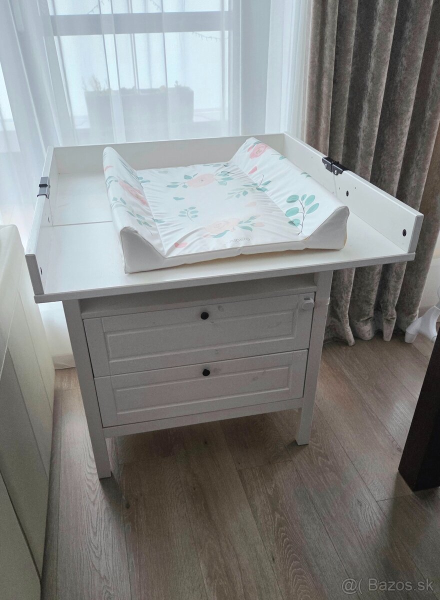 Prebalovacia komoda/pult Ikea Sundvik - 3