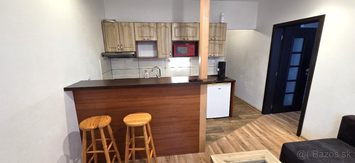 Na prenájom 1 izbový byt Topoľčany - 3