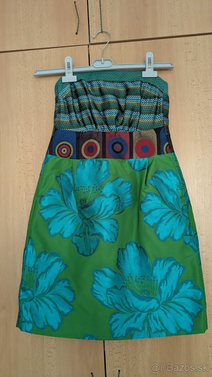 spoločenské šaty XS Desigual - 3
