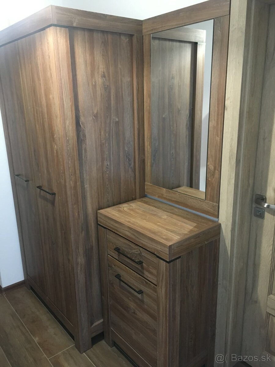 Nábytok do predsiene German - 3