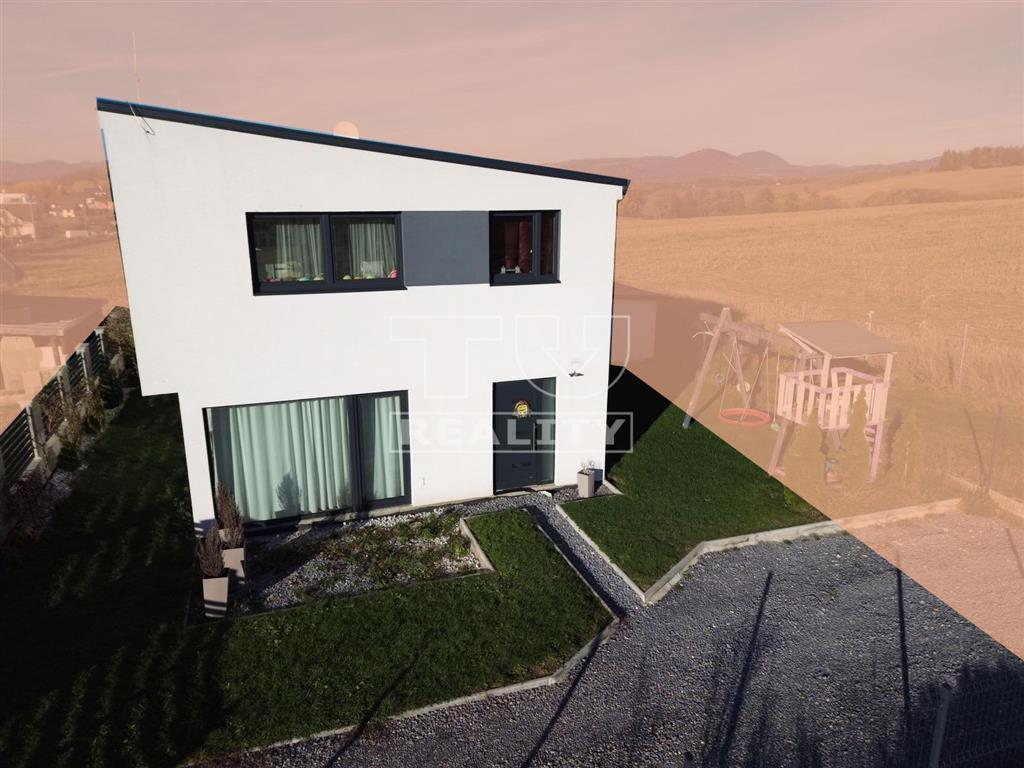 EXKLUZÍVNE RODINNÝ DOM ROSINA, NOVOSTAVBA - 3