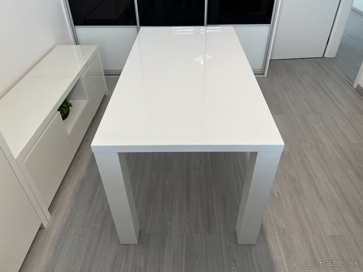 Predám biely jedálenský stôl - 3