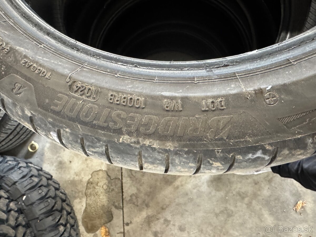 235/45 R18 Bridgestone letné - 3