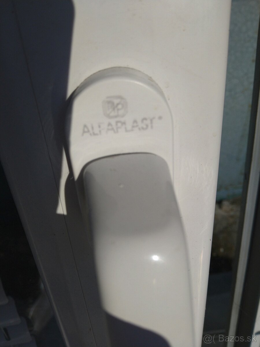 Predám plastové okno. - 3