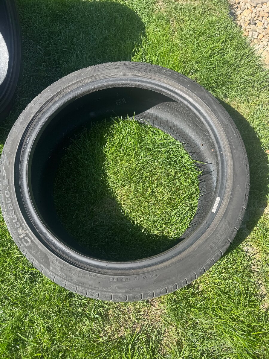 235/40 R19 letne pneu - 3