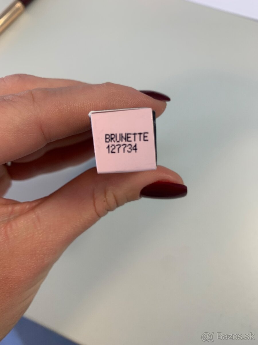 Ceruzka na obocie Brunette Mary Kay - 3