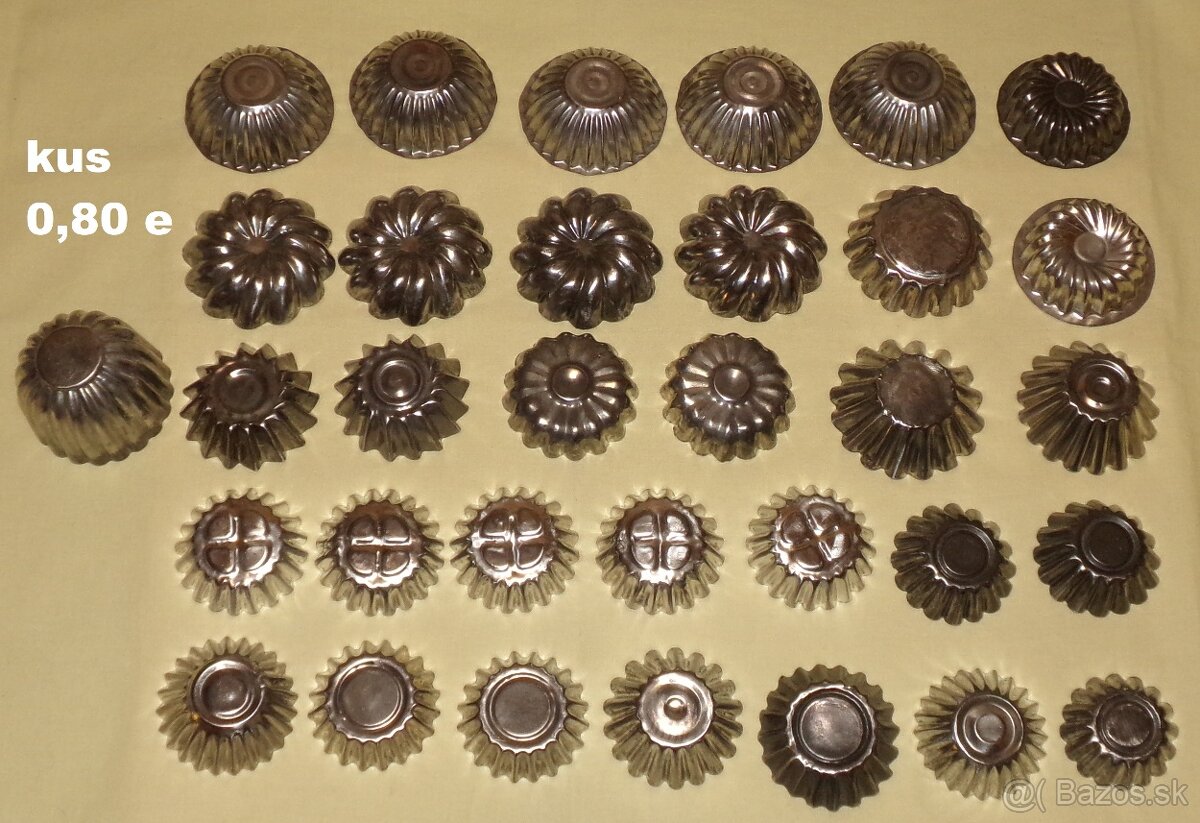 VYKRAJOVAČKY A FORMIČKY staré do zbierky aj na pečenie - 3