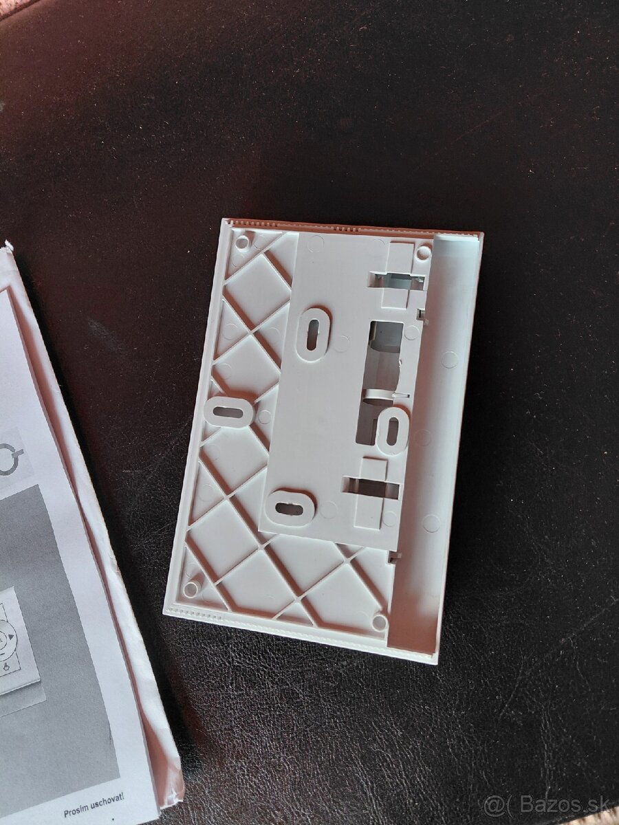 Izbový termostat Viessmann VITOROL 200 - 3