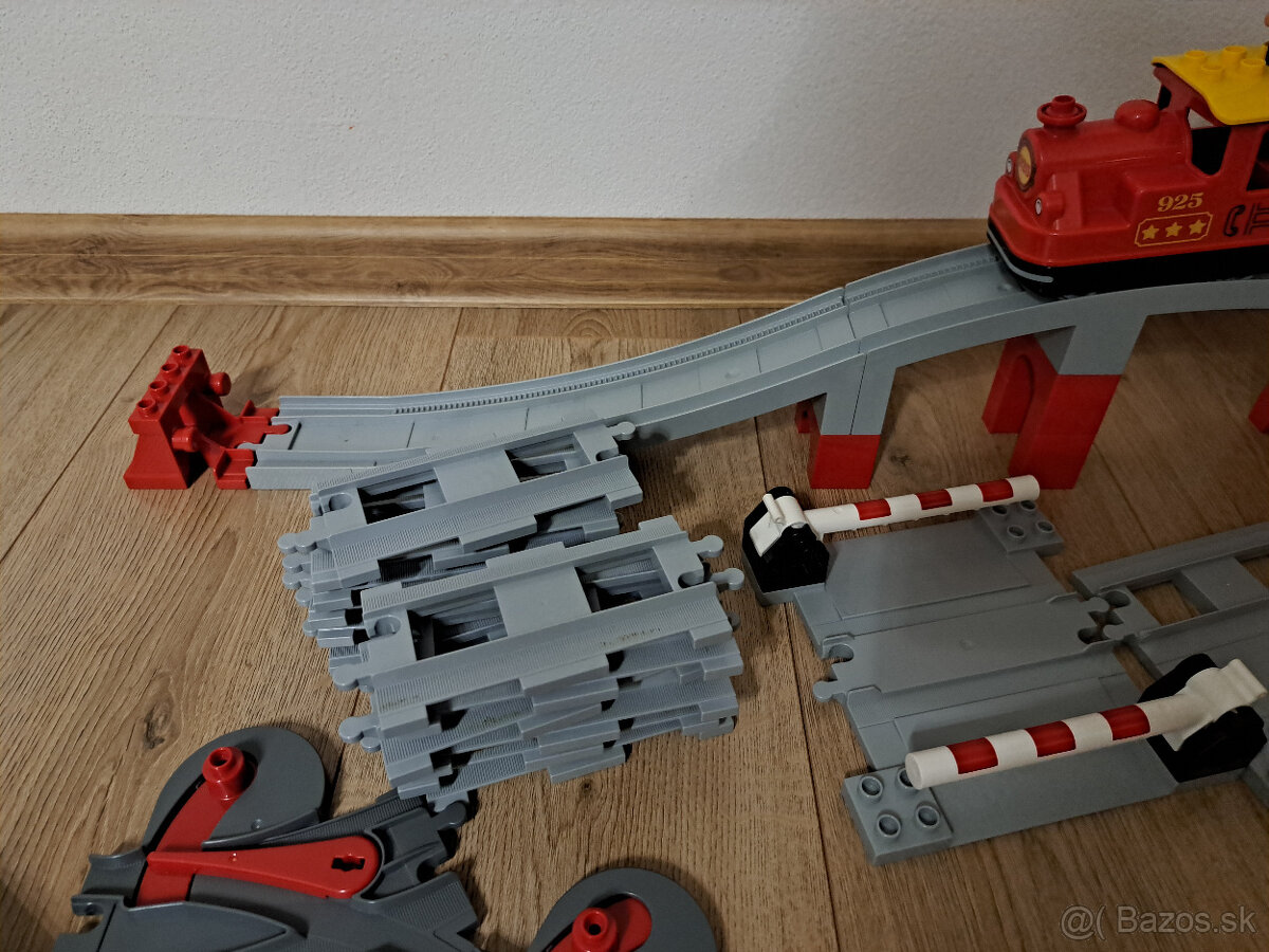 LEGO DUPLO Parný vlak - 3